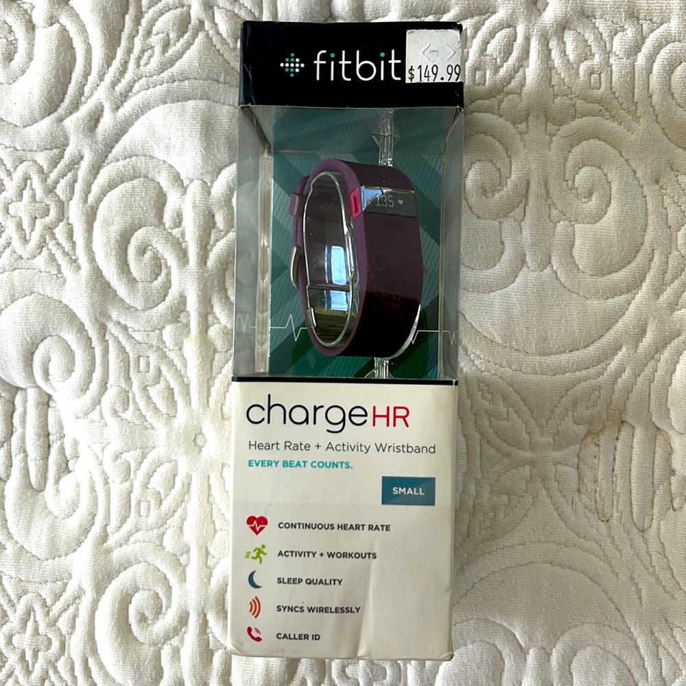 Fitbit chargeHR heart rate and activity monitor
